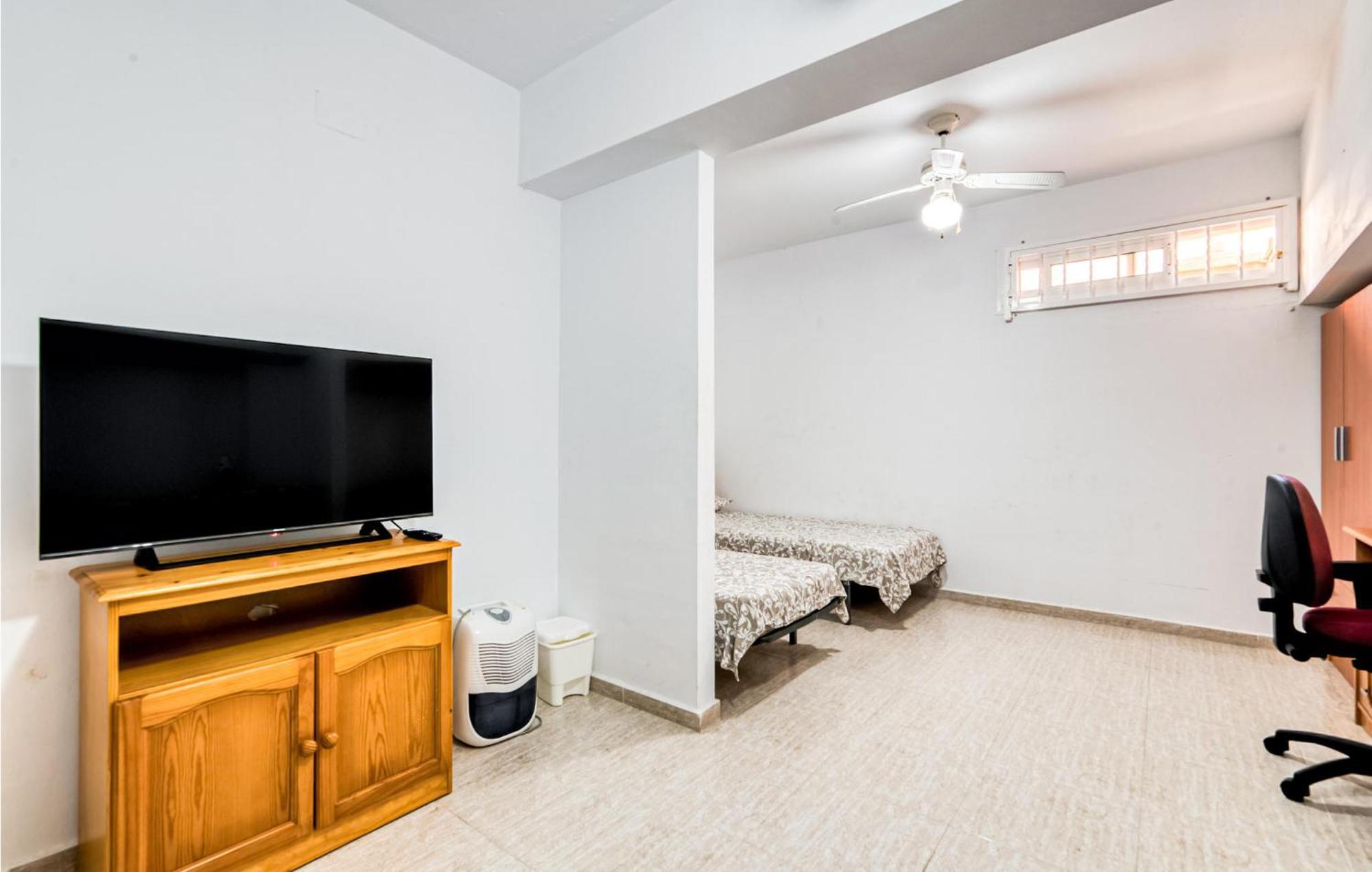 Gorgeous Home In Santa Pola With Wifi Exterior photo